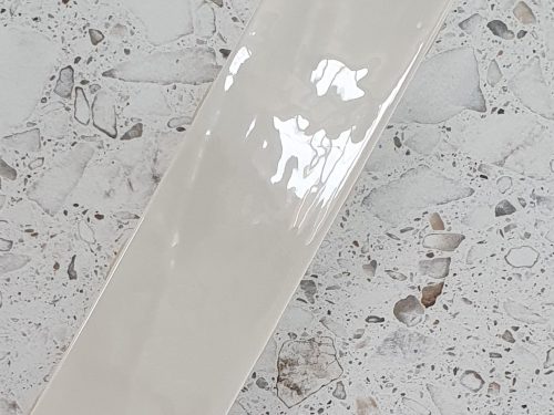 Ambra_Glossy_Beige_65x266_ceramic_subway_wall_tile_melbourne